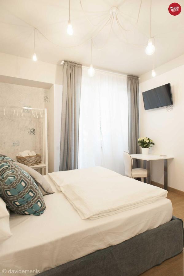 Sleep In Udine Hotell Exteriör bild